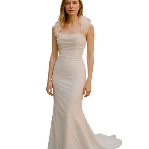 Lulus White Wedding Dress Size Small NWD Train Button Back Tulle Halter Neckline - Picture 1 of 11